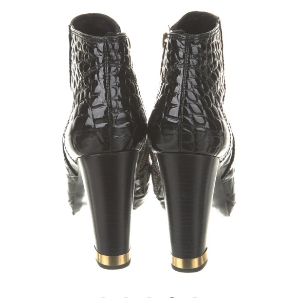 Tory Burch Leigh Black Patent Leather Croc Quilted Bootie Gold Hardware 7.5 - Picture 3 of 15